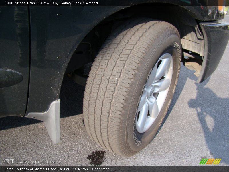 Galaxy Black / Almond 2008 Nissan Titan SE Crew Cab