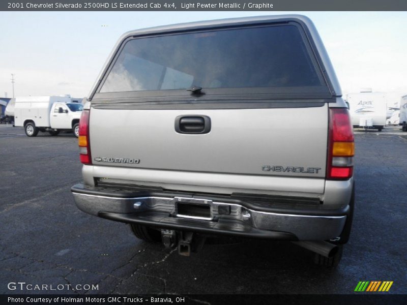 Light Pewter Metallic / Graphite 2001 Chevrolet Silverado 2500HD LS Extended Cab 4x4