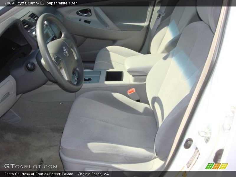 Super White / Ash 2009 Toyota Camry LE