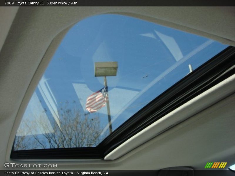 Super White / Ash 2009 Toyota Camry LE