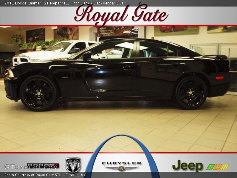 Pitch Black / Black/Mopar Blue 2011 Dodge Charger R/T Mopar '11