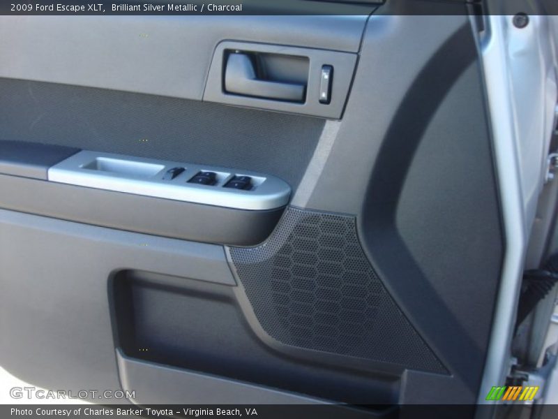 Brilliant Silver Metallic / Charcoal 2009 Ford Escape XLT