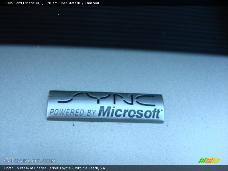 Brilliant Silver Metallic / Charcoal 2009 Ford Escape XLT