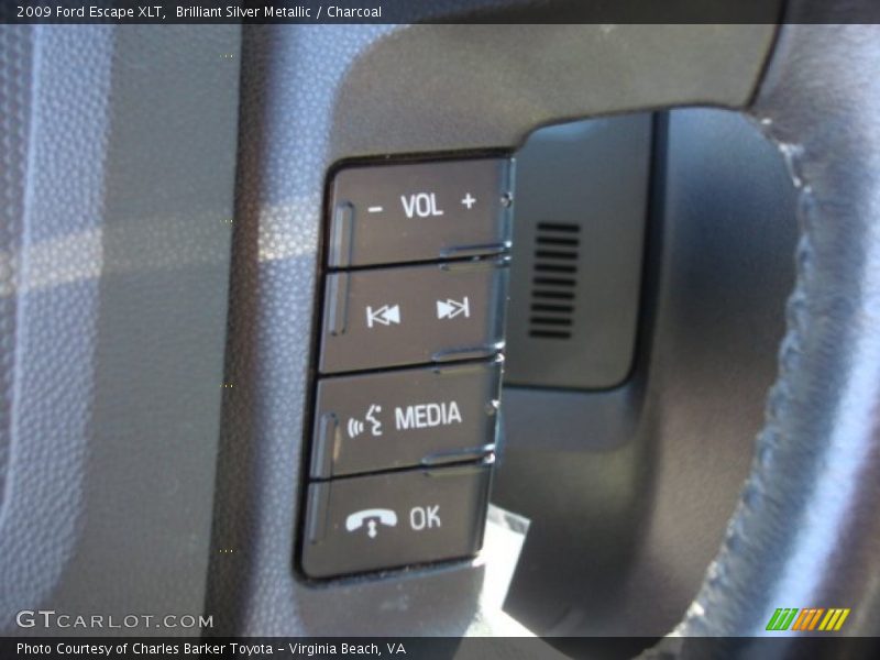 Brilliant Silver Metallic / Charcoal 2009 Ford Escape XLT