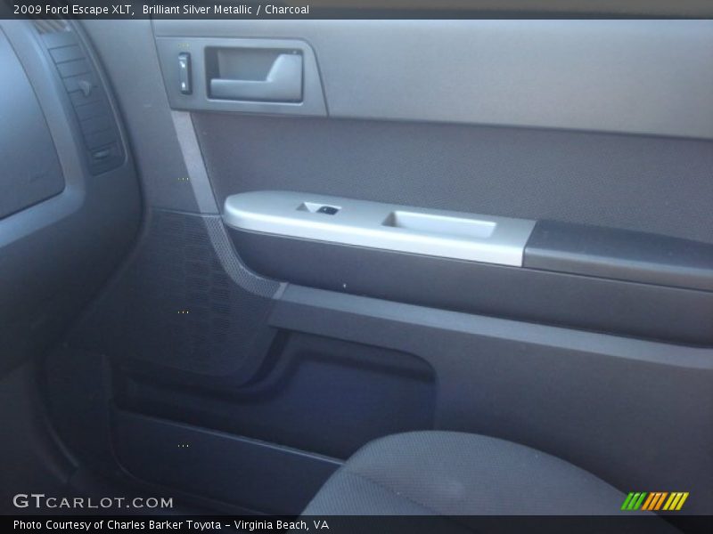 Brilliant Silver Metallic / Charcoal 2009 Ford Escape XLT