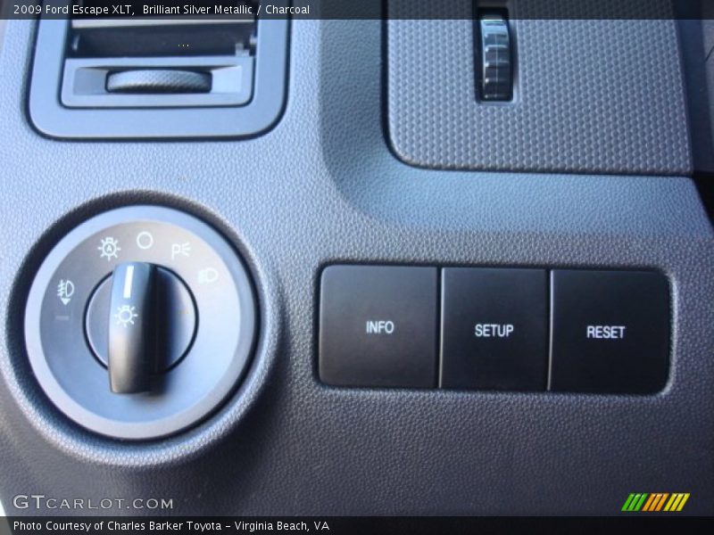 Brilliant Silver Metallic / Charcoal 2009 Ford Escape XLT