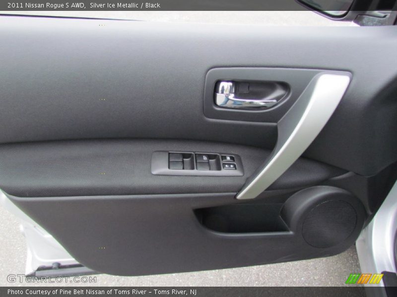 Silver Ice Metallic / Black 2011 Nissan Rogue S AWD