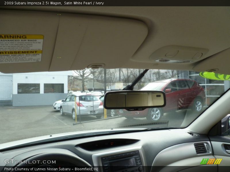 Satin White Pearl / Ivory 2009 Subaru Impreza 2.5i Wagon