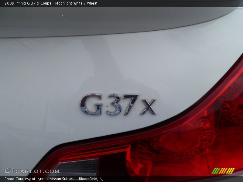 Moonlight White / Wheat 2009 Infiniti G 37 x Coupe