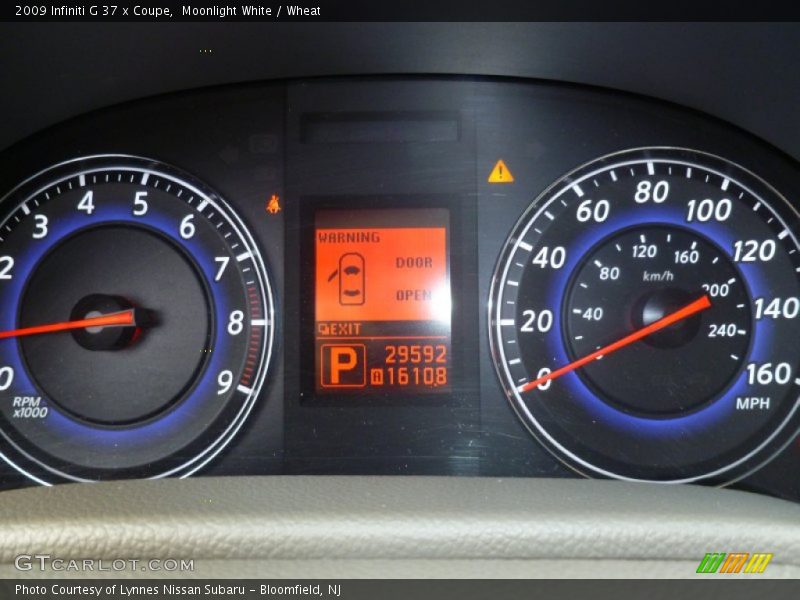 Moonlight White / Wheat 2009 Infiniti G 37 x Coupe