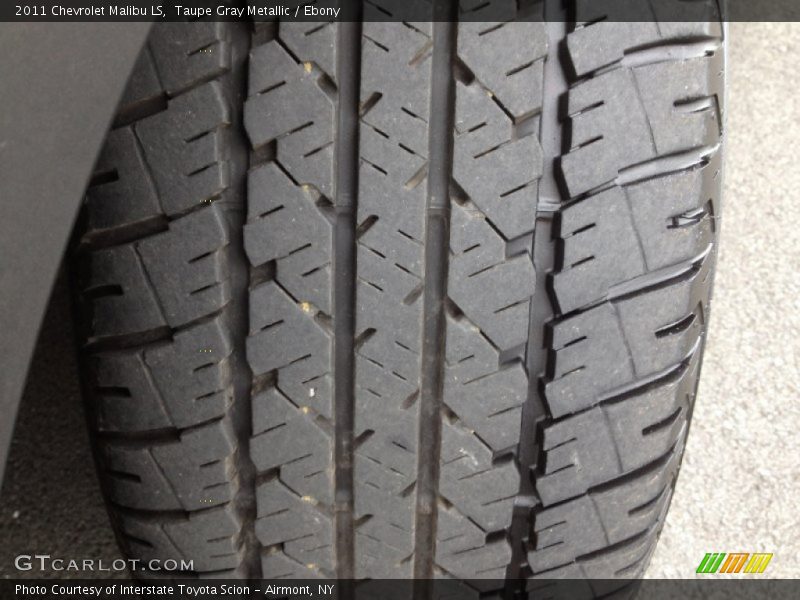 Taupe Gray Metallic / Ebony 2011 Chevrolet Malibu LS