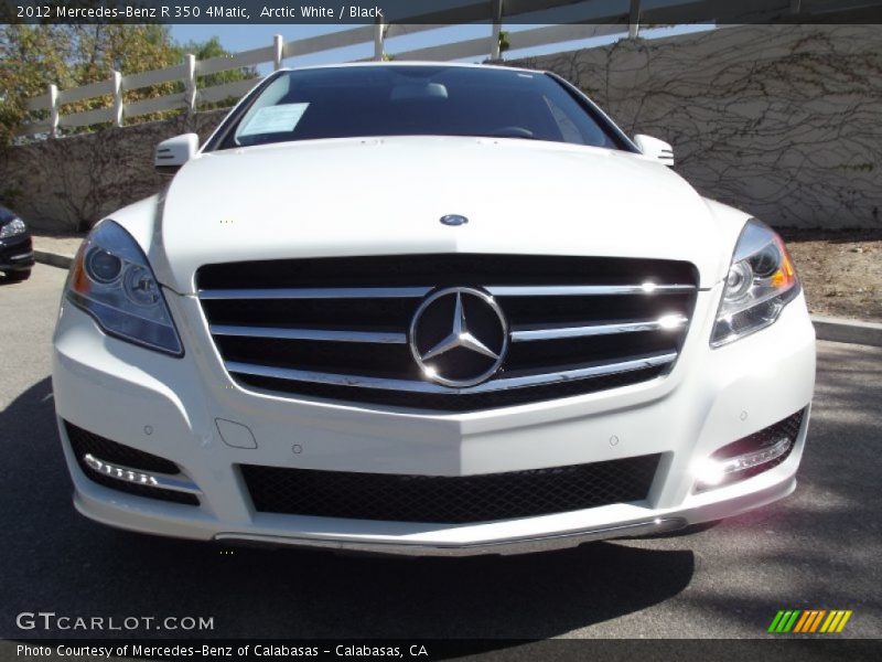 Arctic White / Black 2012 Mercedes-Benz R 350 4Matic