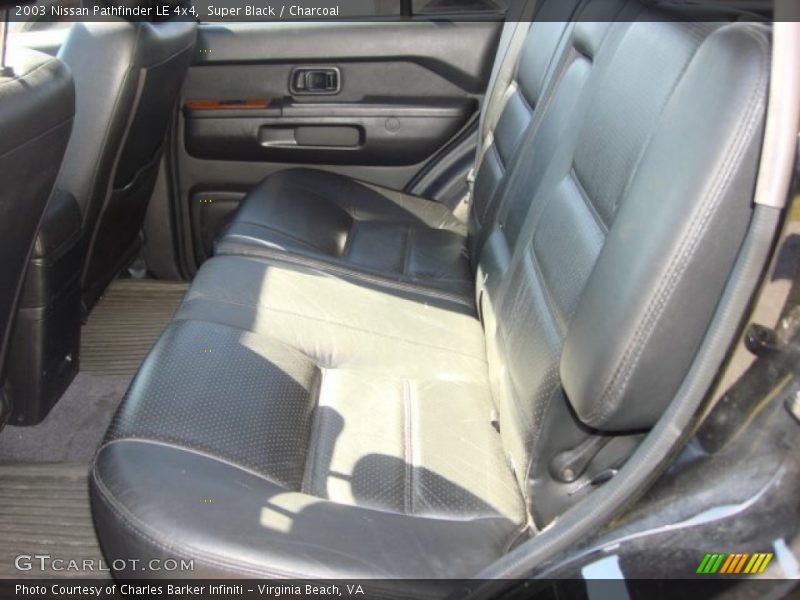 Super Black / Charcoal 2003 Nissan Pathfinder LE 4x4