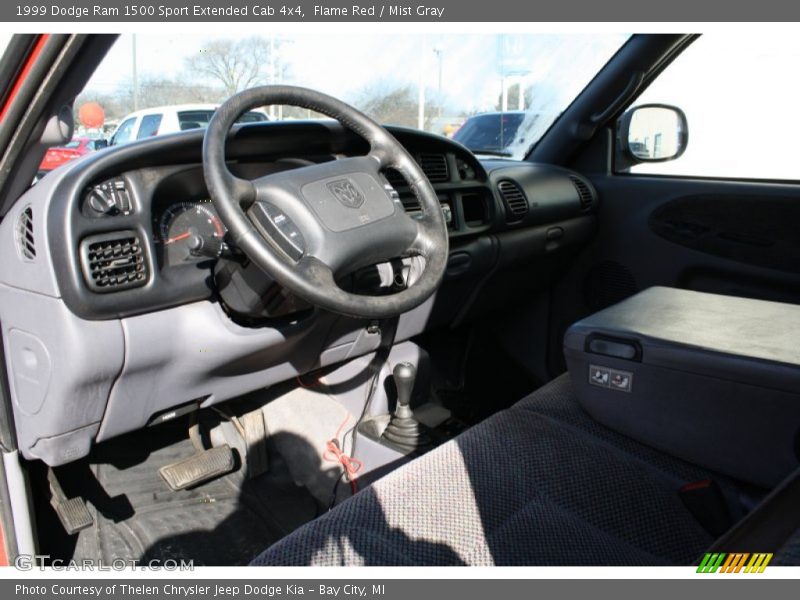 Flame Red / Mist Gray 1999 Dodge Ram 1500 Sport Extended Cab 4x4