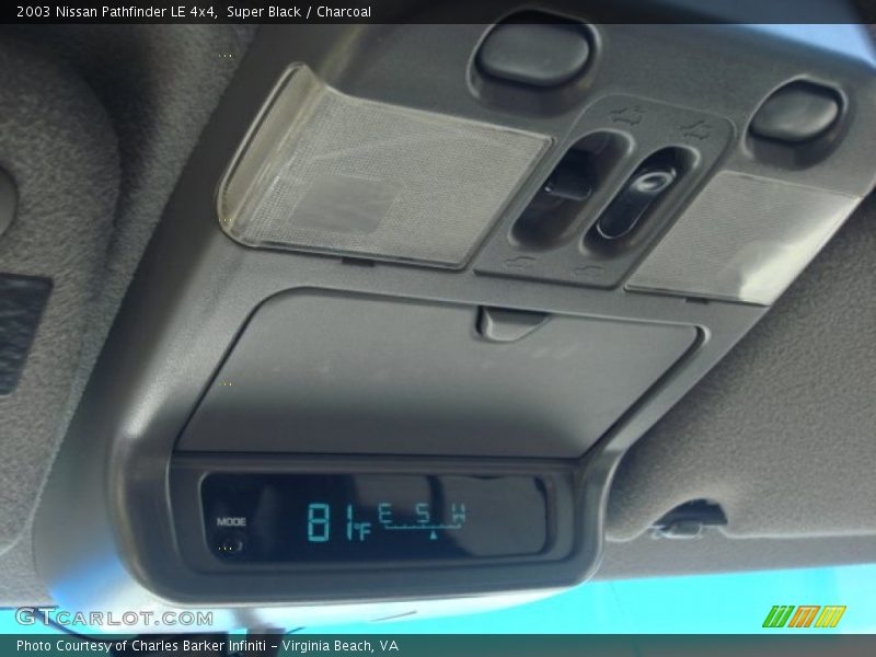 Super Black / Charcoal 2003 Nissan Pathfinder LE 4x4