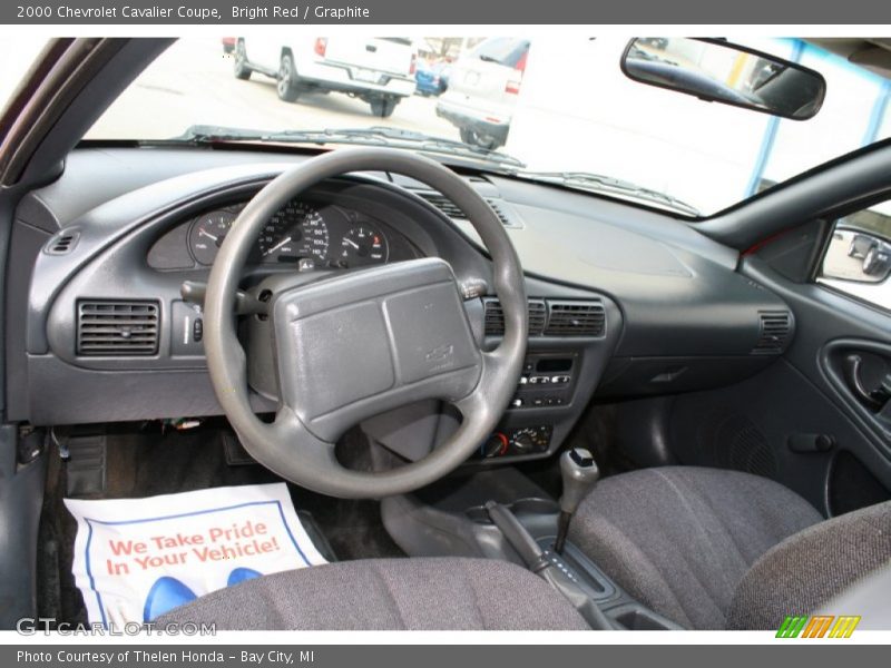 Bright Red / Graphite 2000 Chevrolet Cavalier Coupe