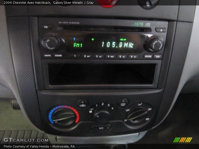Galaxy Silver Metallic / Gray 2004 Chevrolet Aveo Hatchback