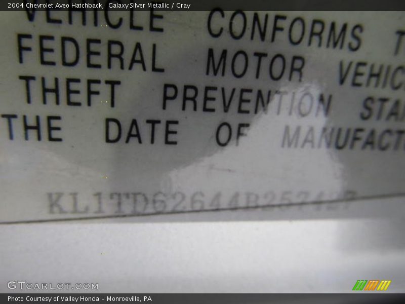 Galaxy Silver Metallic / Gray 2004 Chevrolet Aveo Hatchback