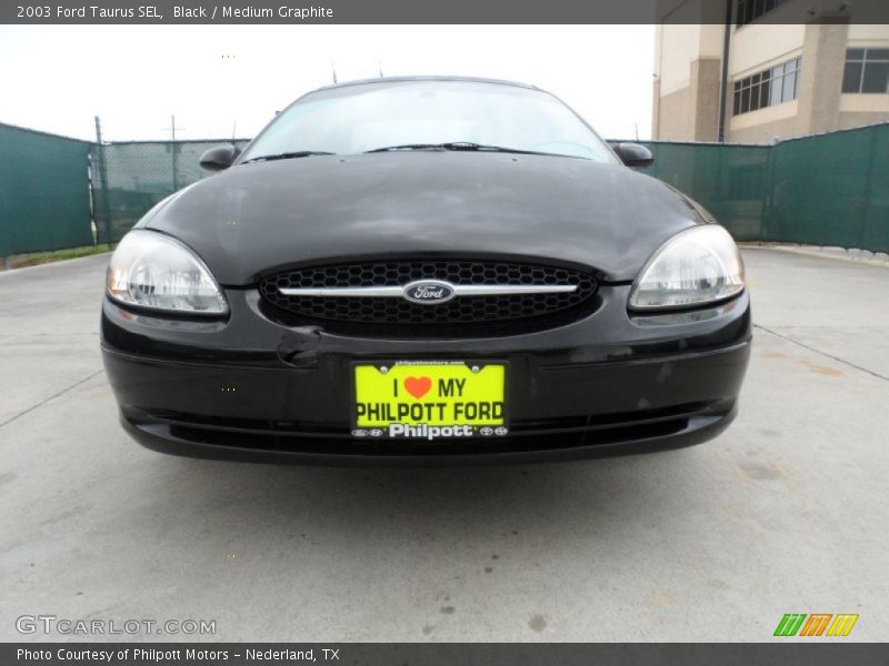 Black / Medium Graphite 2003 Ford Taurus SEL