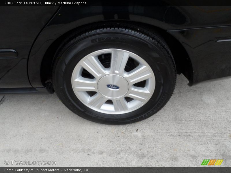 Black / Medium Graphite 2003 Ford Taurus SEL