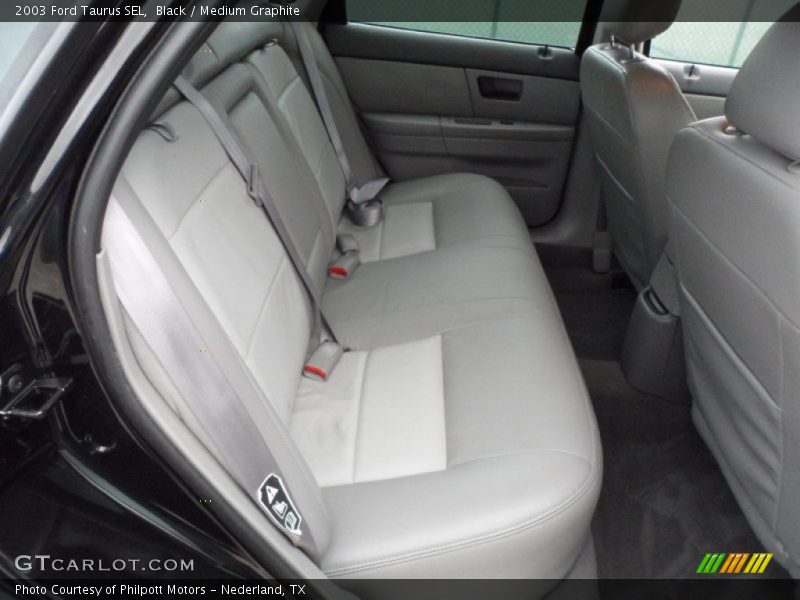 Black / Medium Graphite 2003 Ford Taurus SEL