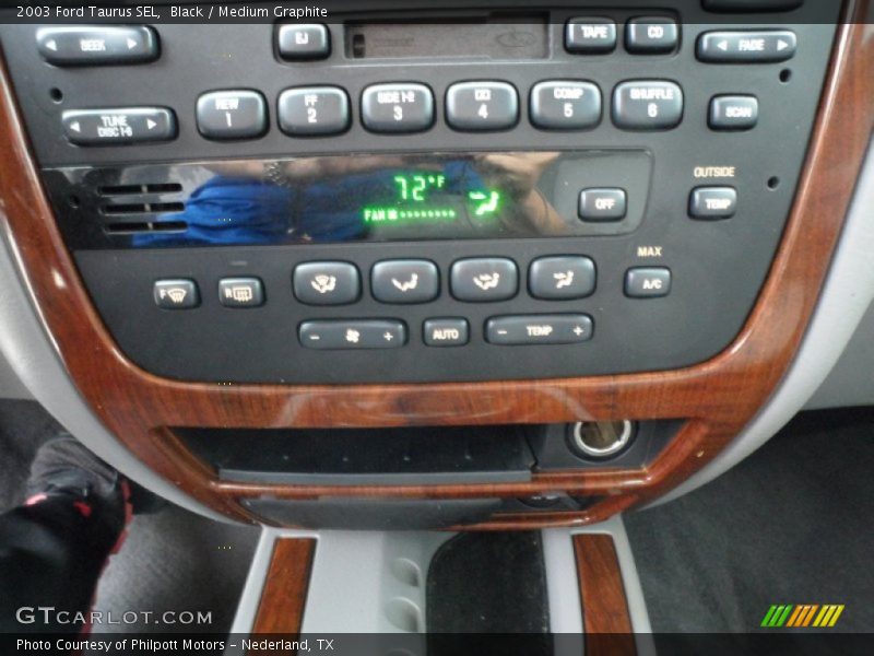 Black / Medium Graphite 2003 Ford Taurus SEL