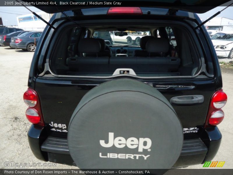 Black Clearcoat / Medium Slate Gray 2005 Jeep Liberty Limited 4x4