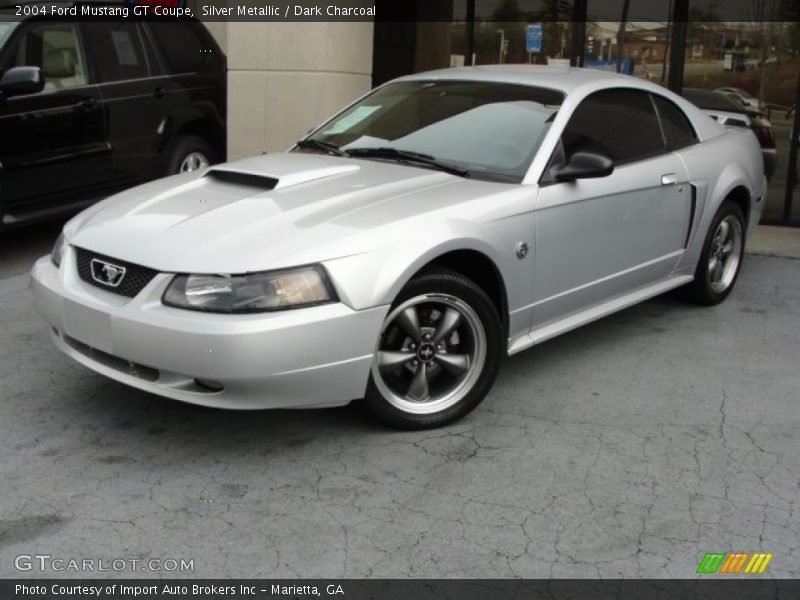 Silver Metallic / Dark Charcoal 2004 Ford Mustang GT Coupe