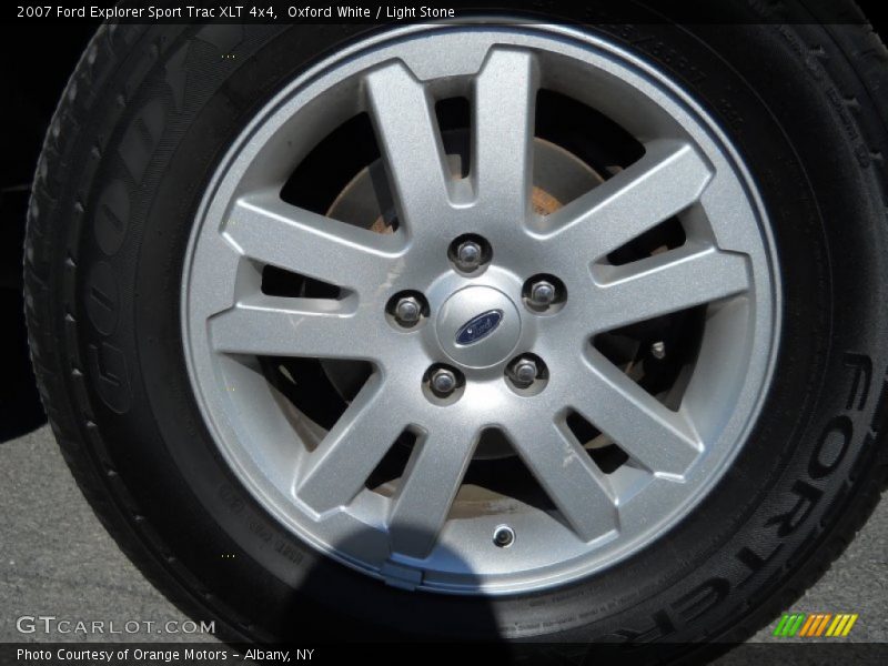 Oxford White / Light Stone 2007 Ford Explorer Sport Trac XLT 4x4