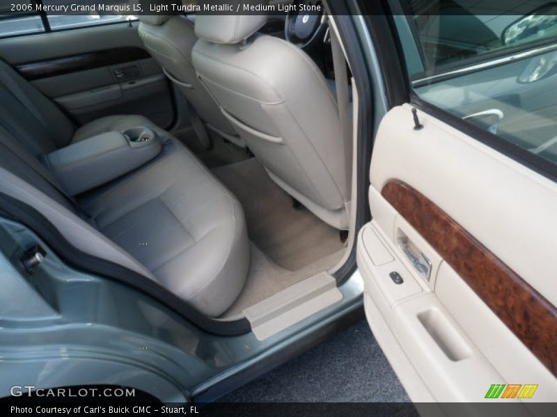 Light Tundra Metallic / Medium Light Stone 2006 Mercury Grand Marquis LS