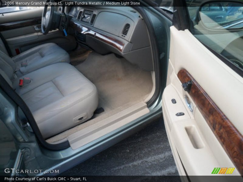 Light Tundra Metallic / Medium Light Stone 2006 Mercury Grand Marquis LS