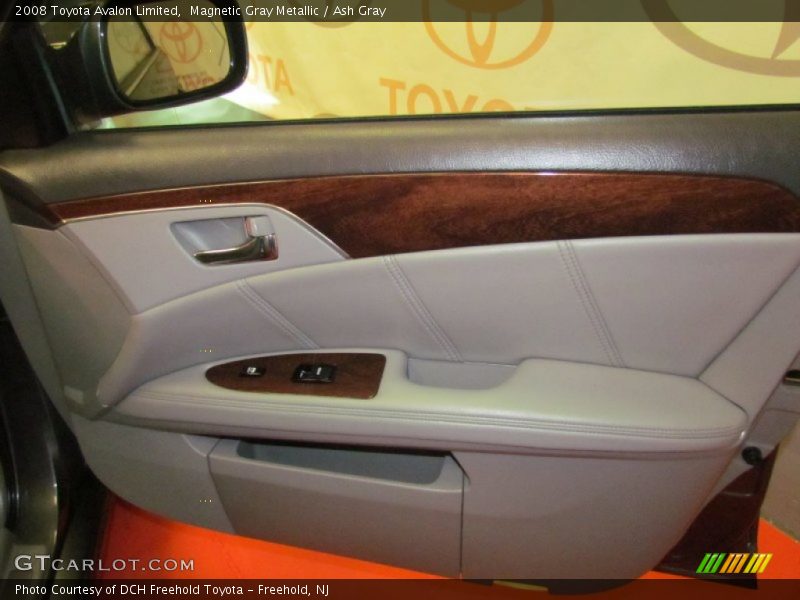 Magnetic Gray Metallic / Ash Gray 2008 Toyota Avalon Limited