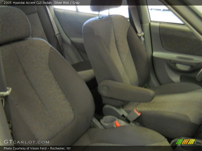 Silver Mist / Gray 2005 Hyundai Accent GLS Sedan