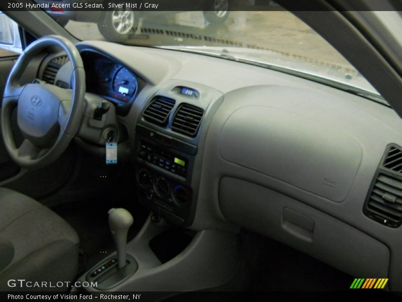 Silver Mist / Gray 2005 Hyundai Accent GLS Sedan