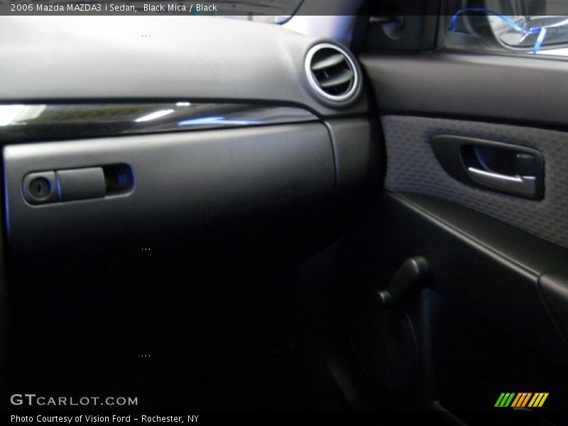 Black Mica / Black 2006 Mazda MAZDA3 i Sedan