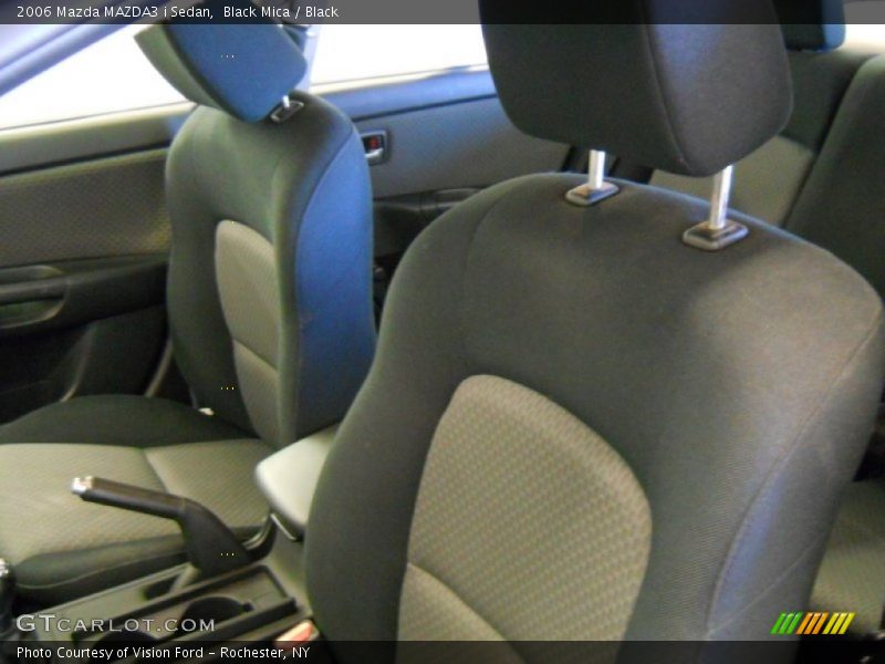 Black Mica / Black 2006 Mazda MAZDA3 i Sedan