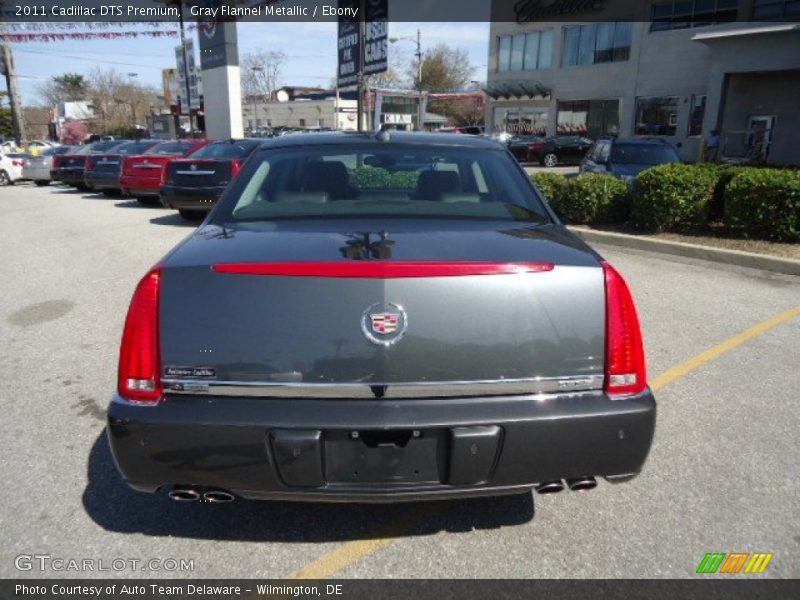 Gray Flannel Metallic / Ebony 2011 Cadillac DTS Premium