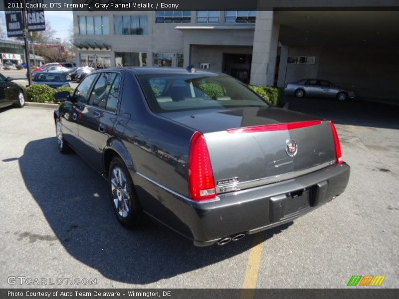 Gray Flannel Metallic / Ebony 2011 Cadillac DTS Premium
