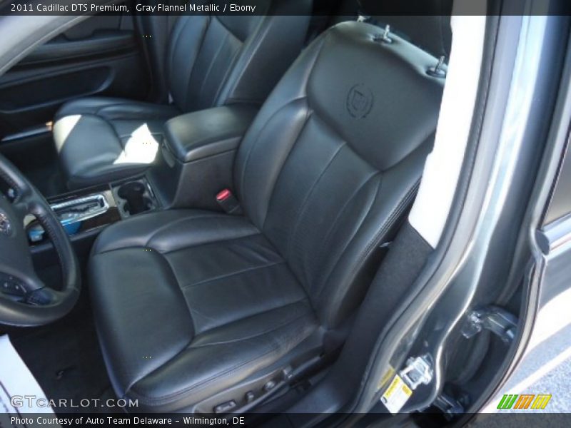 Gray Flannel Metallic / Ebony 2011 Cadillac DTS Premium