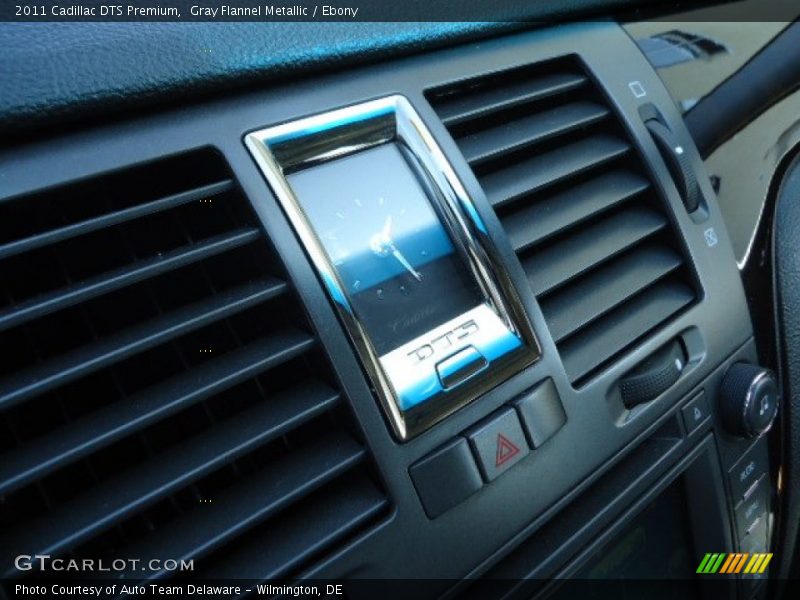 Gray Flannel Metallic / Ebony 2011 Cadillac DTS Premium
