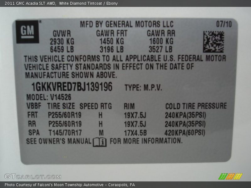 White Diamond Tintcoat / Ebony 2011 GMC Acadia SLT AWD