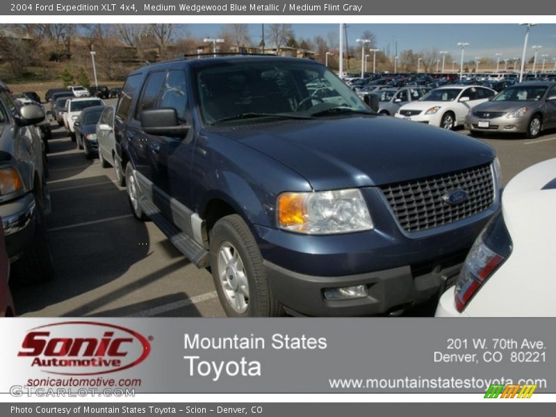 Medium Wedgewood Blue Metallic / Medium Flint Gray 2004 Ford Expedition XLT 4x4
