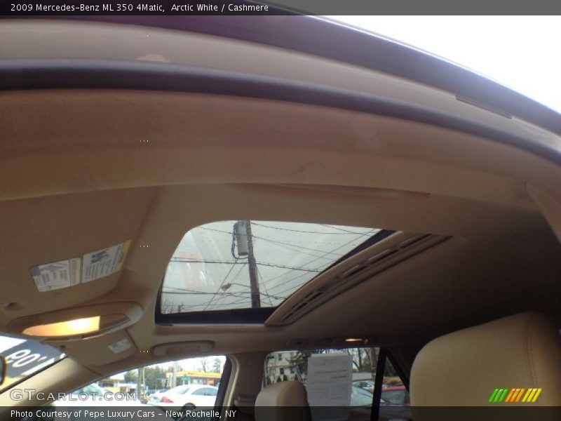 Arctic White / Cashmere 2009 Mercedes-Benz ML 350 4Matic
