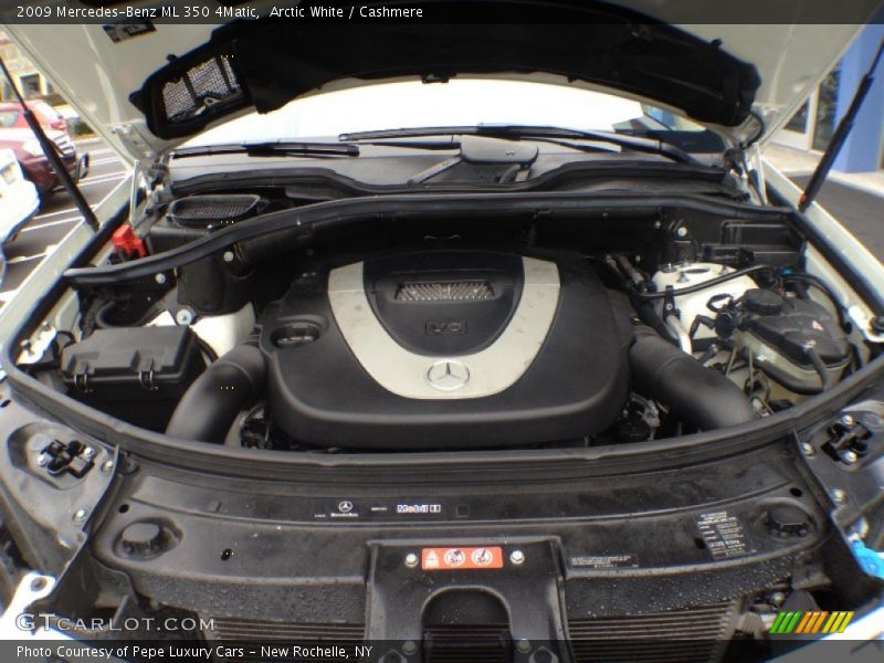 Arctic White / Cashmere 2009 Mercedes-Benz ML 350 4Matic