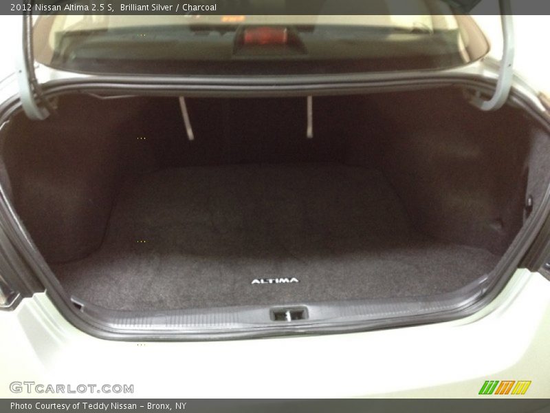 Brilliant Silver / Charcoal 2012 Nissan Altima 2.5 S