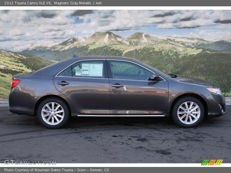 Magnetic Gray Metallic / Ash 2012 Toyota Camry XLE V6