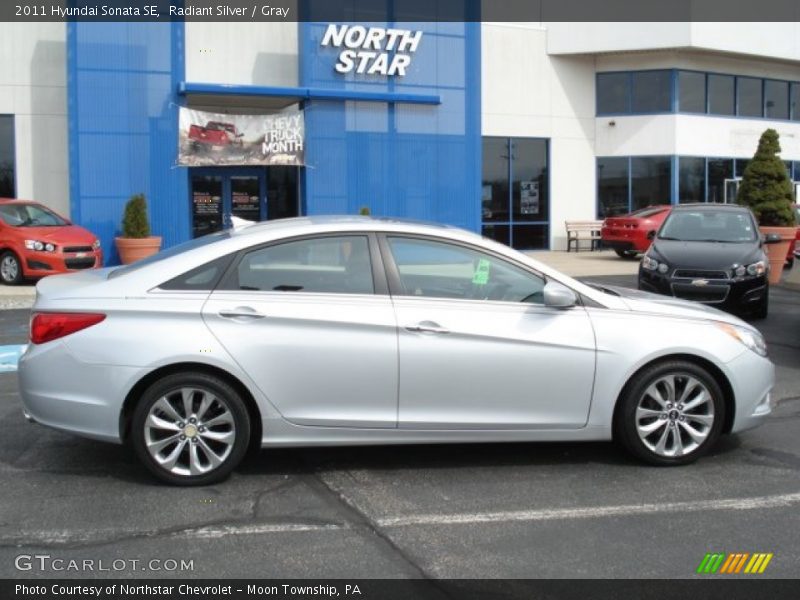Radiant Silver / Gray 2011 Hyundai Sonata SE
