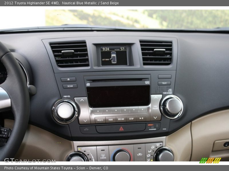 Nautical Blue Metallic / Sand Beige 2012 Toyota Highlander SE 4WD