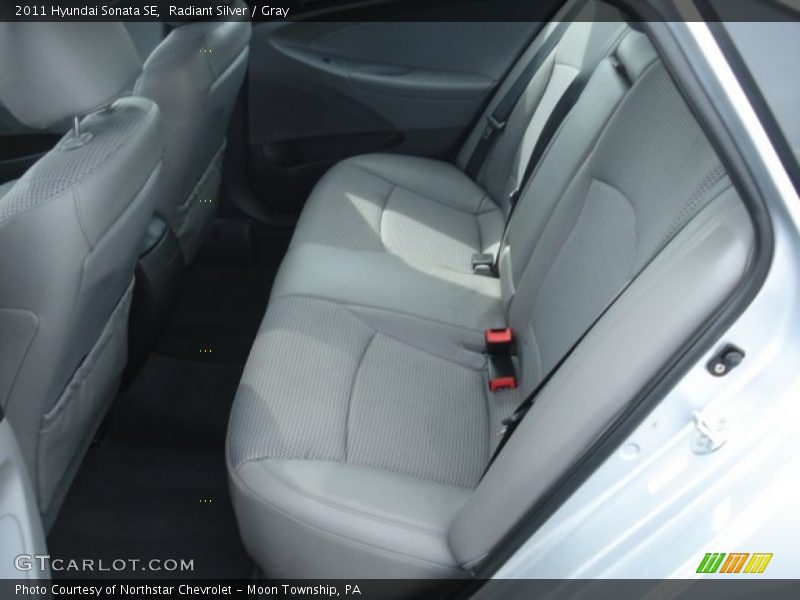 Radiant Silver / Gray 2011 Hyundai Sonata SE