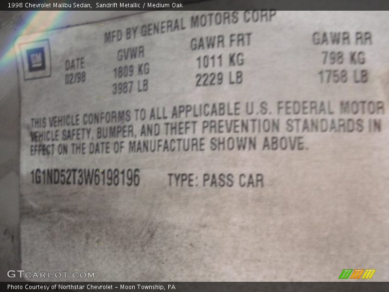 Sandrift Metallic / Medium Oak 1998 Chevrolet Malibu Sedan